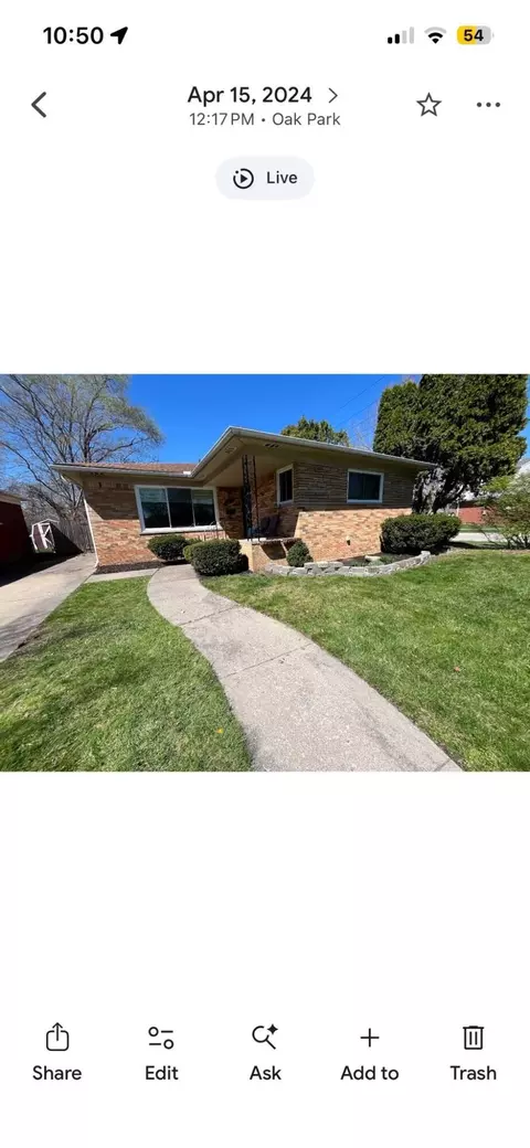 23181 Parklawn St, Oak Park, MI 48237