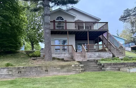 2055 N White Birch Dr, Mears, MI 49436