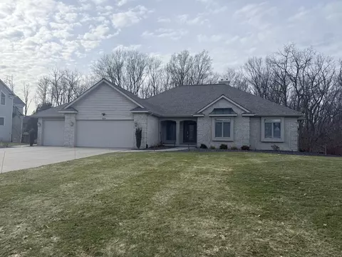 351 Stonehenge Dr SW, Grandville, MI 49418