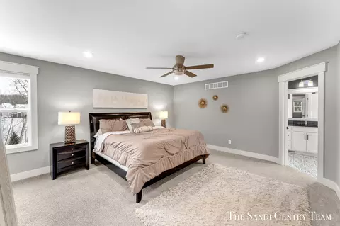 Bedroom - 16575 Spring Tree Dr, Spring Lake, MI 49456 photo 1 of 7