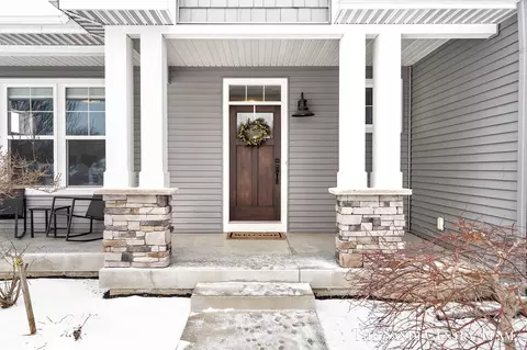Exterior - 16575 Spring Tree Dr, Spring Lake, MI 49456 photo 3 of 9