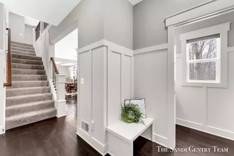 Entry Way - 16575 Spring Tree Dr, Spring Lake, MI 49456 photo 6 of 7