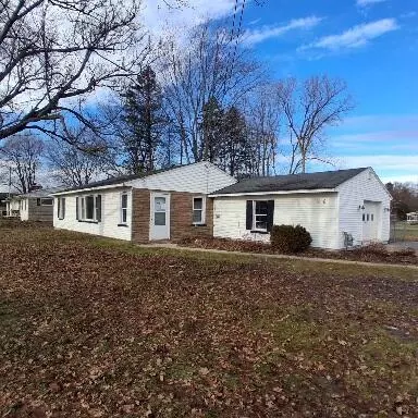 3116 E Apple Ave, Muskegon, MI 49442