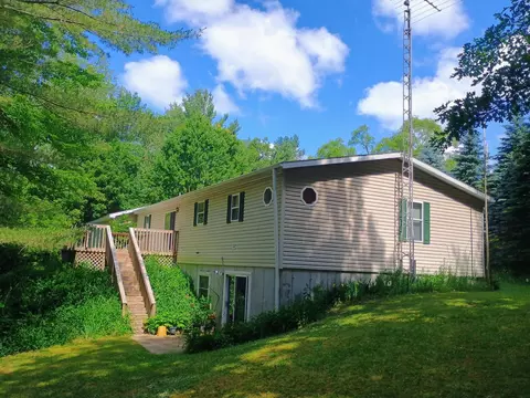 Exterior - 167 Mill Rd, Blanchard, MI 49310 photo 9 of 10