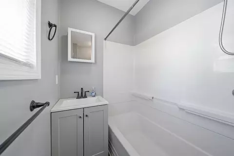 Bath - 209 W High St, Jackson, MI 49203 photo 1 of 1