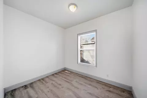 Bedroom - 209 W High St, Jackson, MI 49203 photo 1 of 5