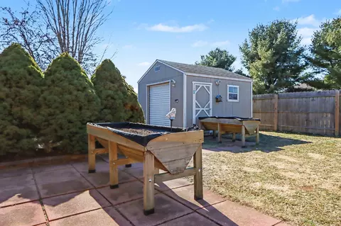 Exterior - 239 Hatch Ave, Coldwater, MI 49036 photo 4 of 6