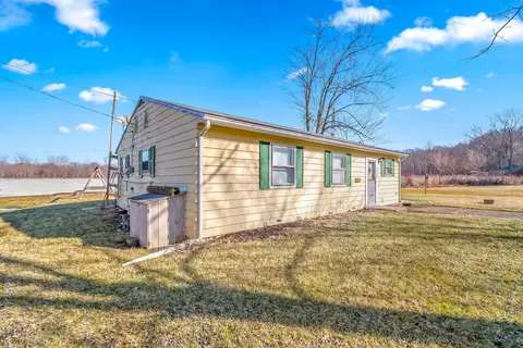 Exterior - 5339 Lake Dr, Reading, MI 49274 photo 6 of 12