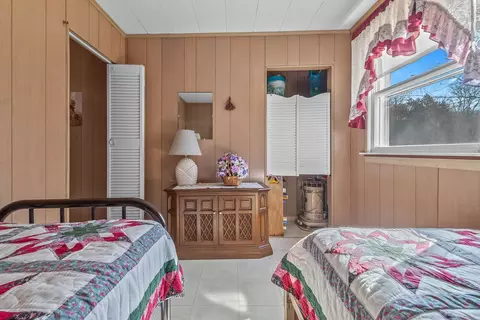 Bedroom - 5339 Lake Dr, Reading, MI 49274 photo 5 of 5