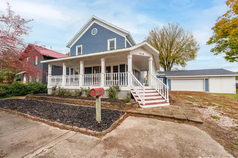 816 River St, Three Rivers, MI 49093 photo 2