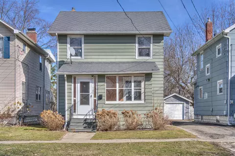 Exterior - 121 N Thompson St, Jackson, MI 49202 photo 7 of 9
