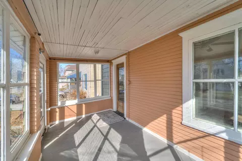 Exterior - 121 N Thompson St, Jackson, MI 49202 photo 6 of 9