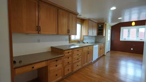 Kitchen - 2408 Spruce Dr, Reading, MI 49274 photo 2 of 4