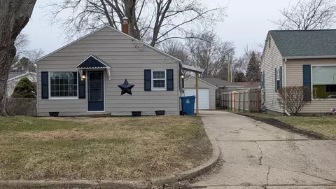 105 N Woodrow Ave, Battle Creek, MI 49015