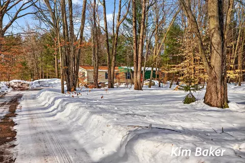 3987 Us-31, Scottville, MI 49454