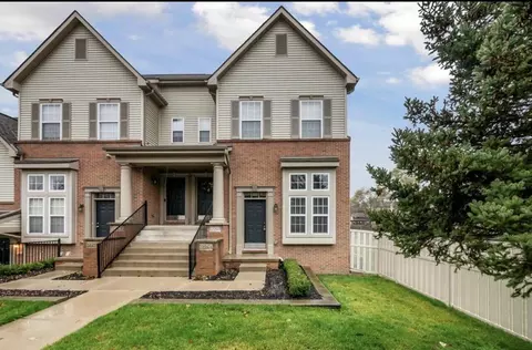 22264 Abbey Ln, Dearborn, MI 48124