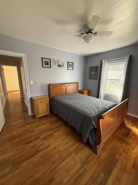 Bedroom - 2350 E B Ave, Plainwell, MI 49080 photo 2 of 8