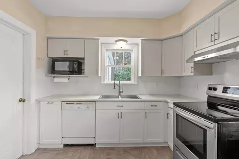 Kitchen - 2350 E B Ave, Plainwell, MI 49080 photo 2 of 5