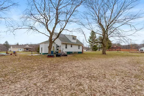 Exterior - 2350 E B Ave, Plainwell, MI 49080 photo 12 of 13