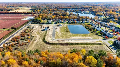 1610 Blue Haven Dr #LOT 19, Holland, MI 49424