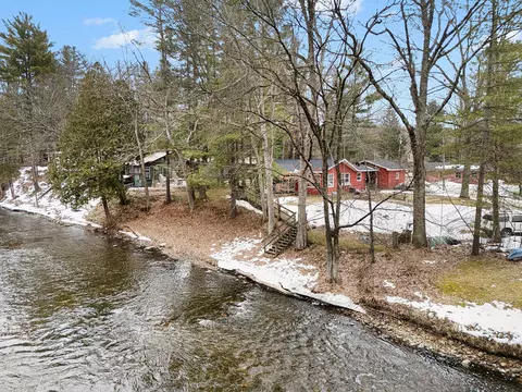 7764 E Saint Huberts Trl, Hesperia, MI 49421