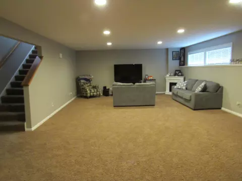 Living - 23 Arrowhead Dr, Coldwater, MI 49036 photo 1 of 1