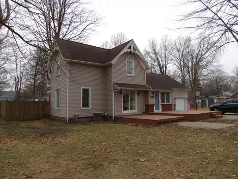 230 5th St, Burr Oak, MI 49030