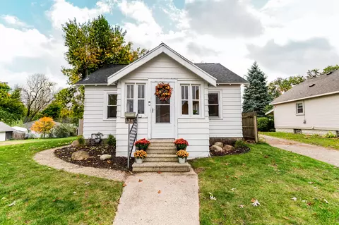 1342 Mason St NE, Grand Rapids, MI 49503