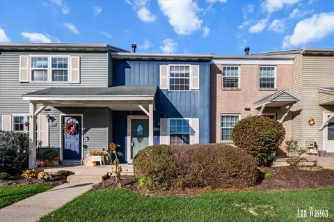 4565 Tabor Rd NW #38, Comstock Park, MI 49321