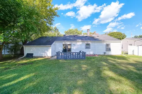 Exterior - 3457 Cambridge Ave, Jackson, MI 49203 photo 7 of 10