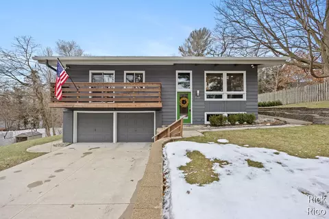 7151 Oran Dr SE, Grand Rapids, MI 49546