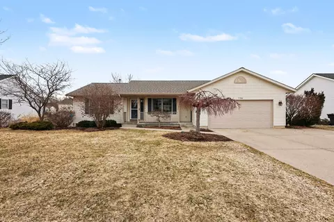 7780 Pintail Ln, Hudsonville, MI 49426