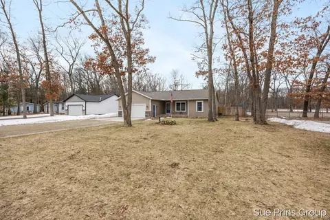 2275 Shorrock St, Muskegon, MI 49442