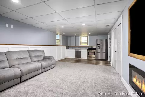 Living - 1829 Sunset Dr, Dorr, MI 49323 photo 4 of 4