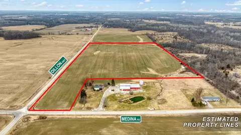 14000 Medina Rd, Hudson, MI 49247