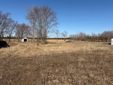 8910 Kraft Ave SE, Caledonia, MI 49316