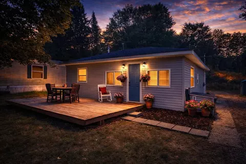 19157 W Chippewa Dr, Rodney, MI 49342