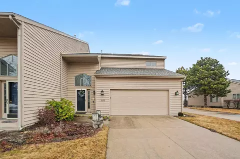1653 E Harbour Towne Cir, Muskegon, MI 49441