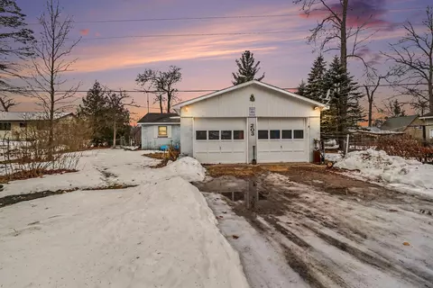 203 S Maple Rd, Branch, MI 49402