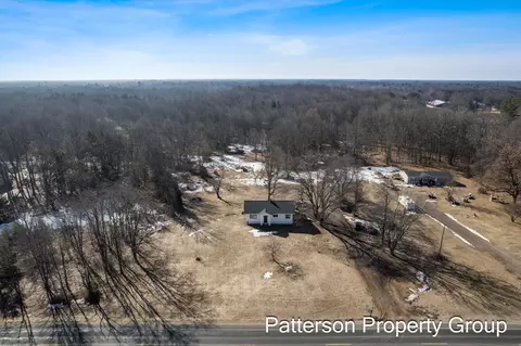 6825 Heights Ravenna Rd, Fruitport, MI 49415