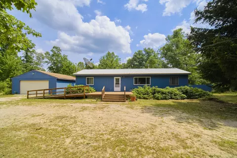 925 S Highbridge Rd, Wellston, MI 49689