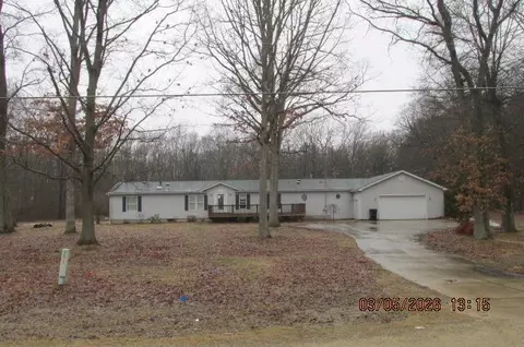 2380 54th St, Fennville, MI 49408