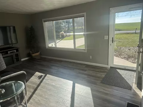 Living - 13540 Riverside Dr, Constantine, MI 49042 photo 2 of 3