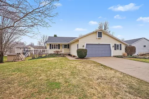 3651 Black Creek Dr, Hudsonville, MI 49426