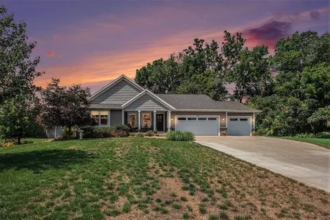 3560 Woodfield Ct, Hamilton, MI 49419