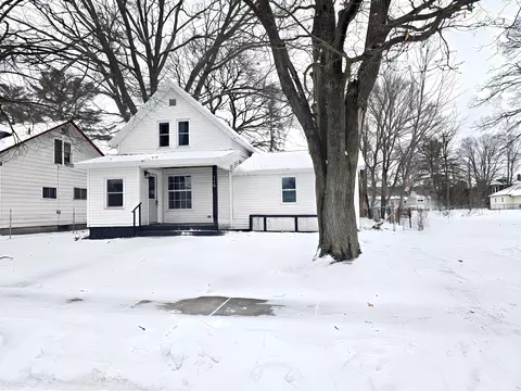 119 E Angel Ave, Barryton, MI 49305