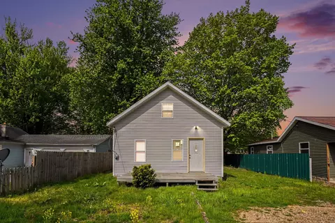 58542 65th St, Hartford, MI 49057