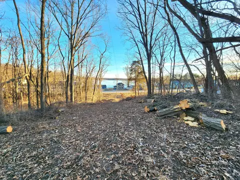 6000 Us Highway 12 Rd, Tipton, MI 49287
