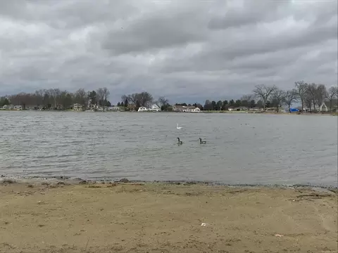 E Lake Drive, White Pigeon, MI 49099