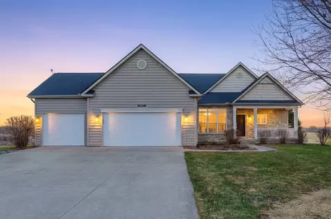 14075 Cbmacdonald Way, Vicksburg, MI 49097